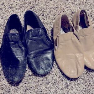 Girls jazz dance shoes, size 2, set of two.